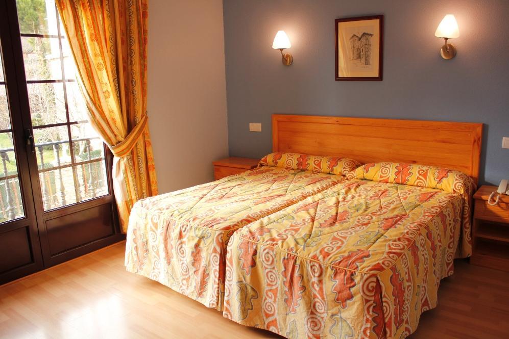 Hotel Casa Martin Poza de la Sal Zewnętrze zdjęcie