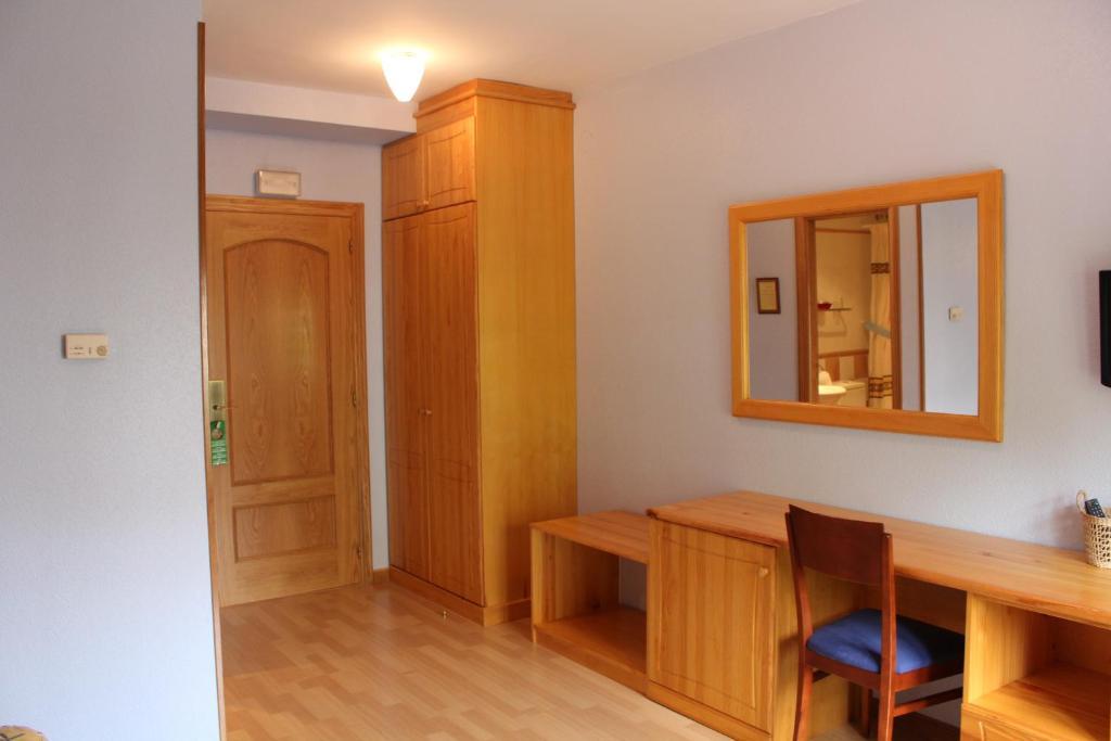 Hotel Casa Martin Poza de la Sal Pokój zdjęcie